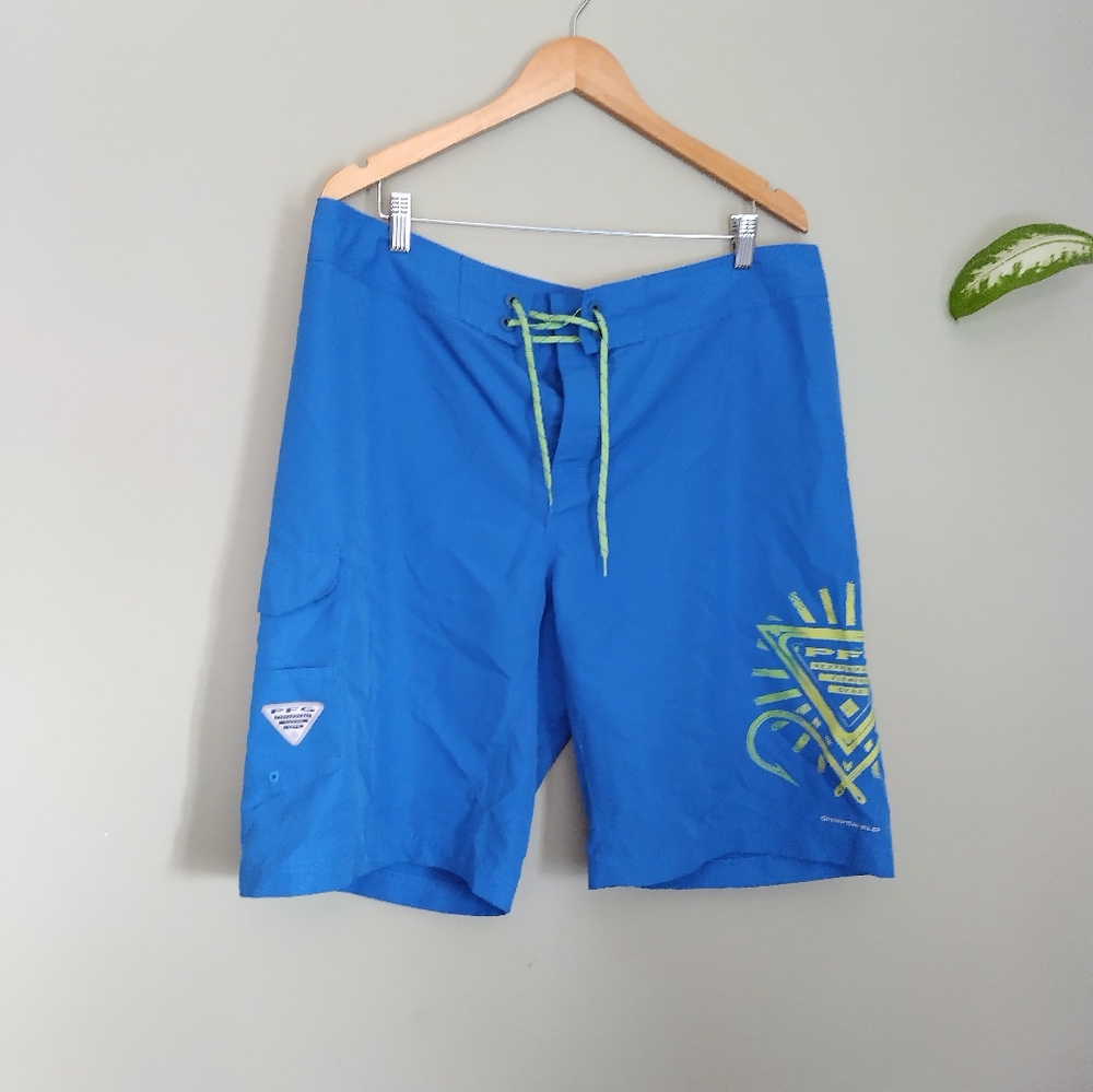 Columbia PFG Omni Shield Mens 38x11 Swim Trunks Blue Lightweight Pockets